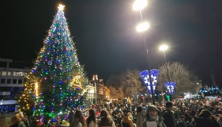 Светлините на коледната елха ще грейнат тази вечер в Русе
