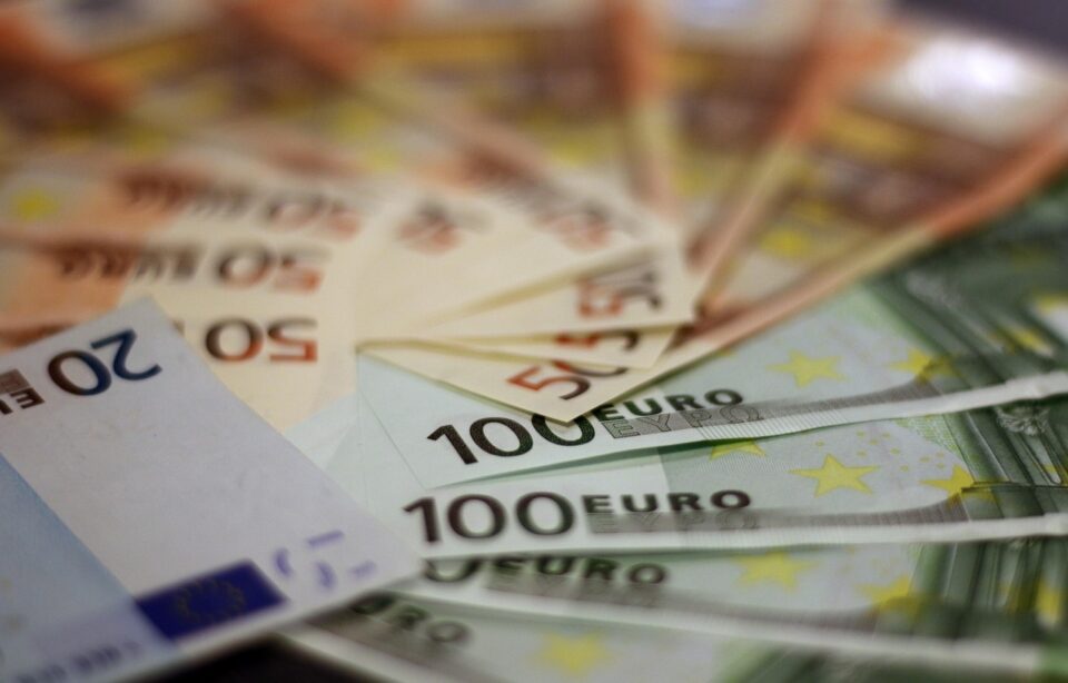Кредит за 1 месец – безлихвен заем до 30 дни