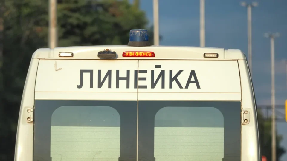 Млад шофьор блъсна мъж на кръстовище в квартал „Родина“
