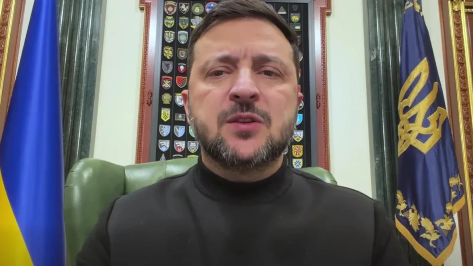 Володимир Зеленски: Русия готви масиран удар тази нощ