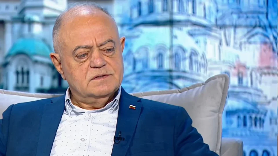 Атанас Атанасов: Коалицията ни няма да сътрудничи с Румен Радев