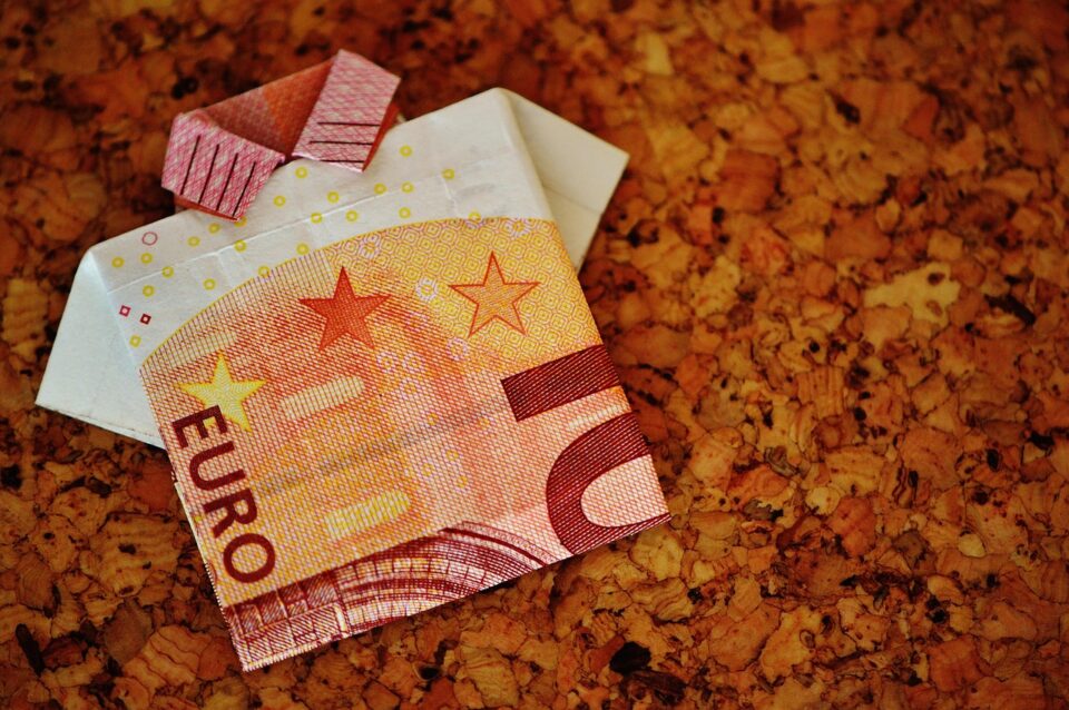 Стоки на изплащане с лошо ЦКР – магазини